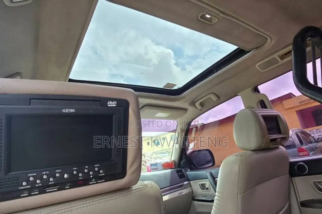 Mitsubishi Pajero 2015 Gray