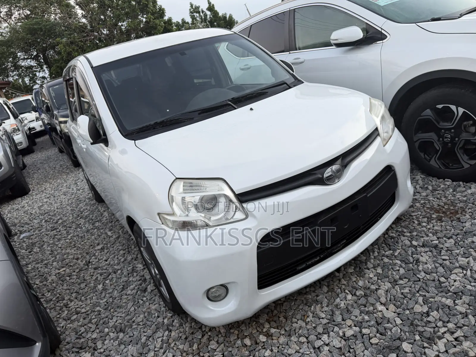 Toyota Sienta 1.5 AWD 2012 White