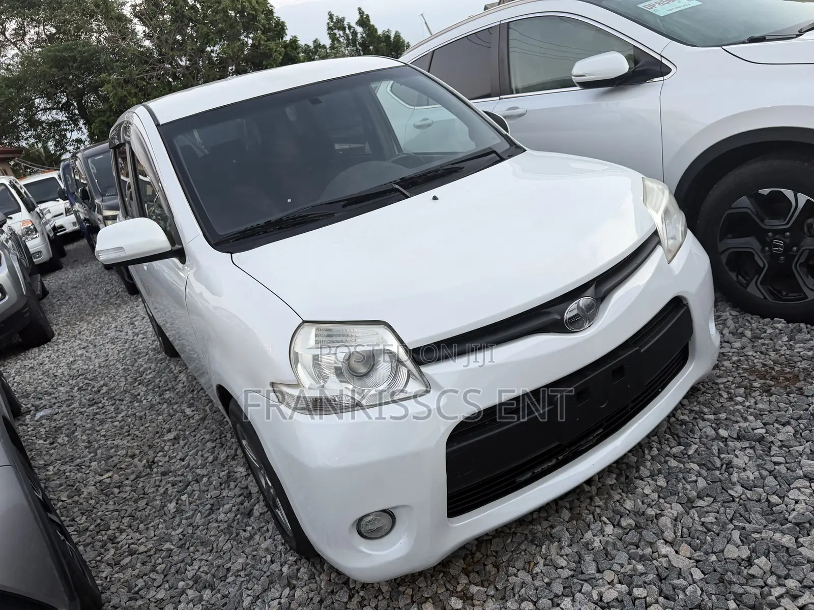 Toyota Sienta 1.5 AWD 2012 White