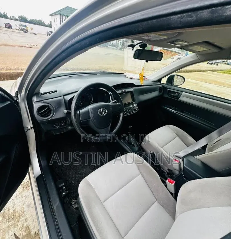 Toyota Axio 2012 Gray