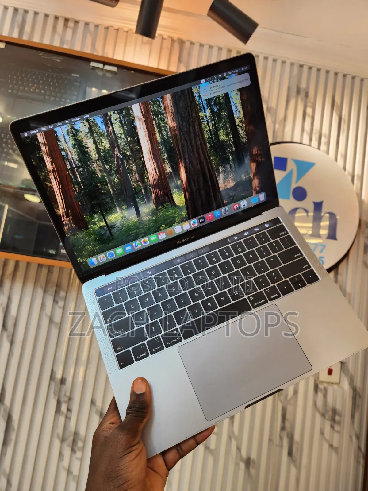 Laptop Apple MacBook Pro 2019 8GB Intel Core i5 SSD 256GB