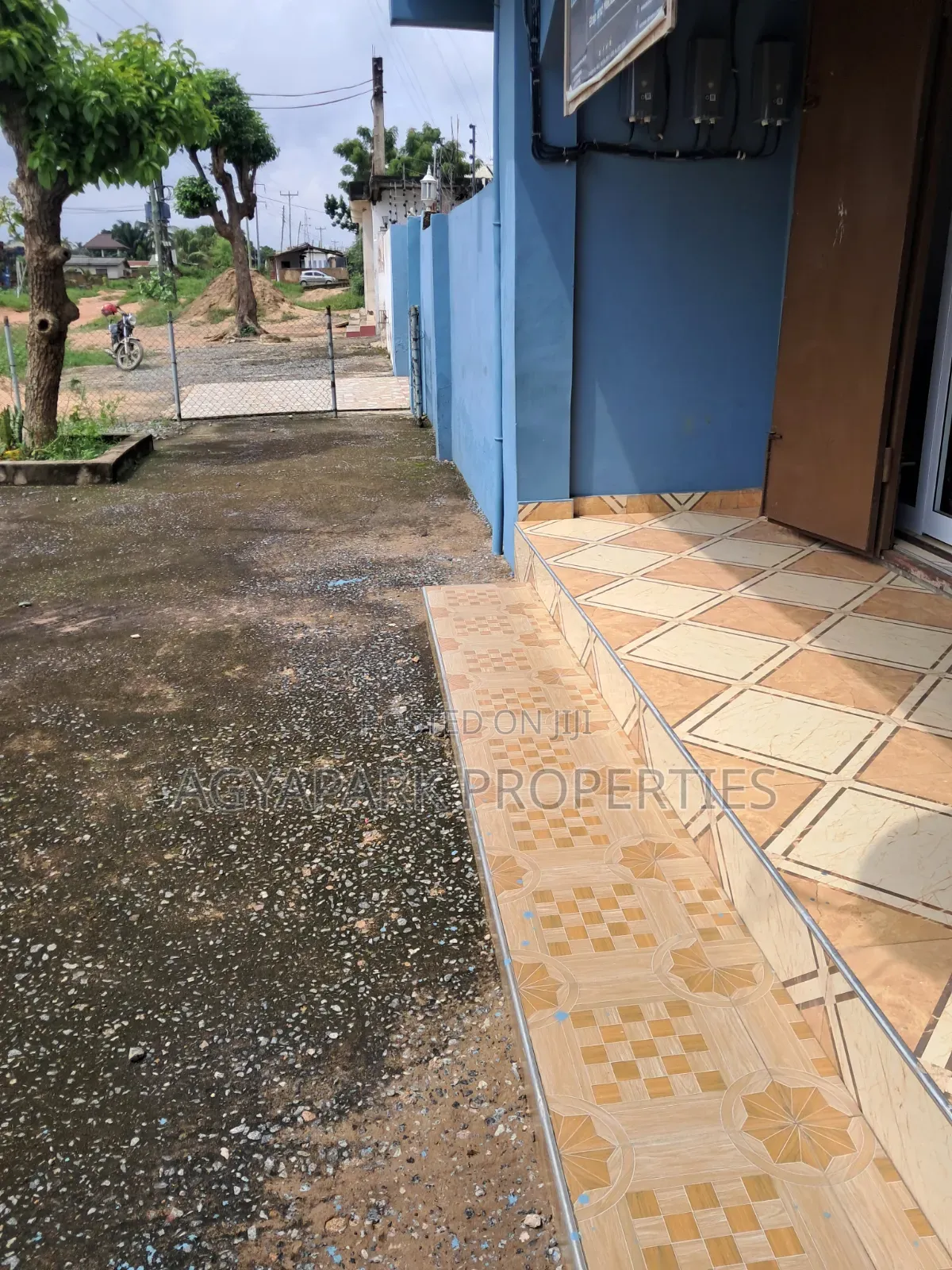 4bdrm House in Sapeiman, Amasaman for sale