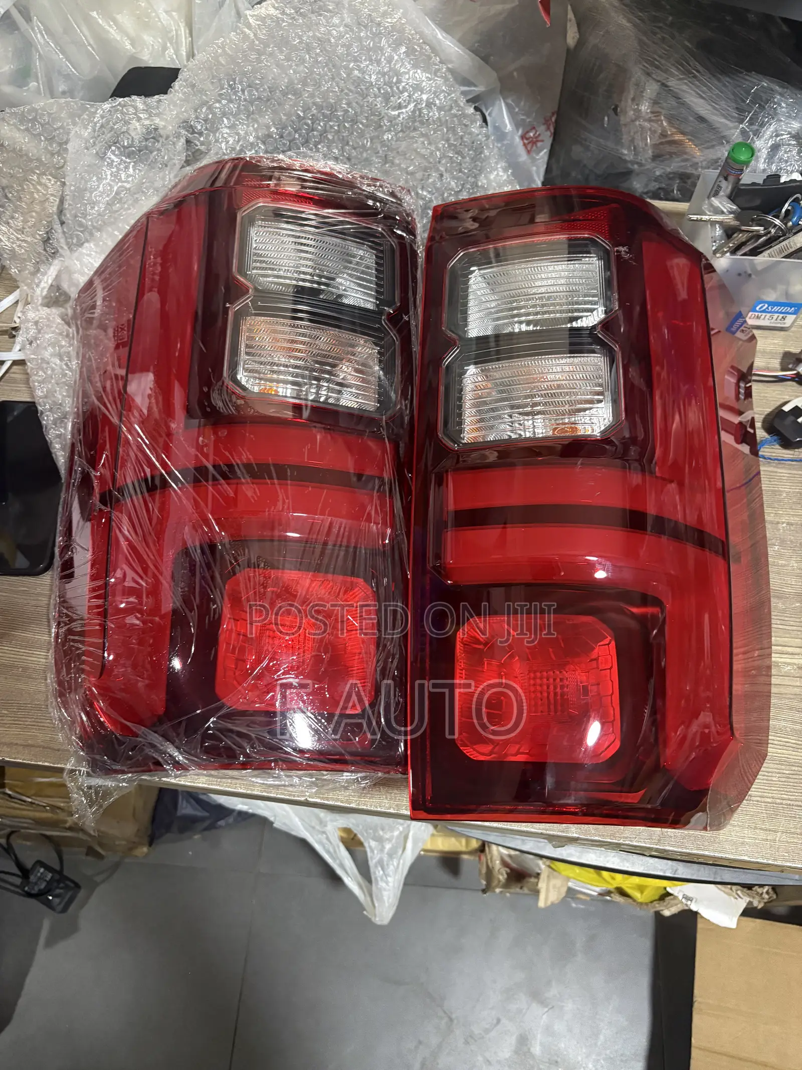Mitsubishi L200 2022,2023,2024,2025 Taillight Pair