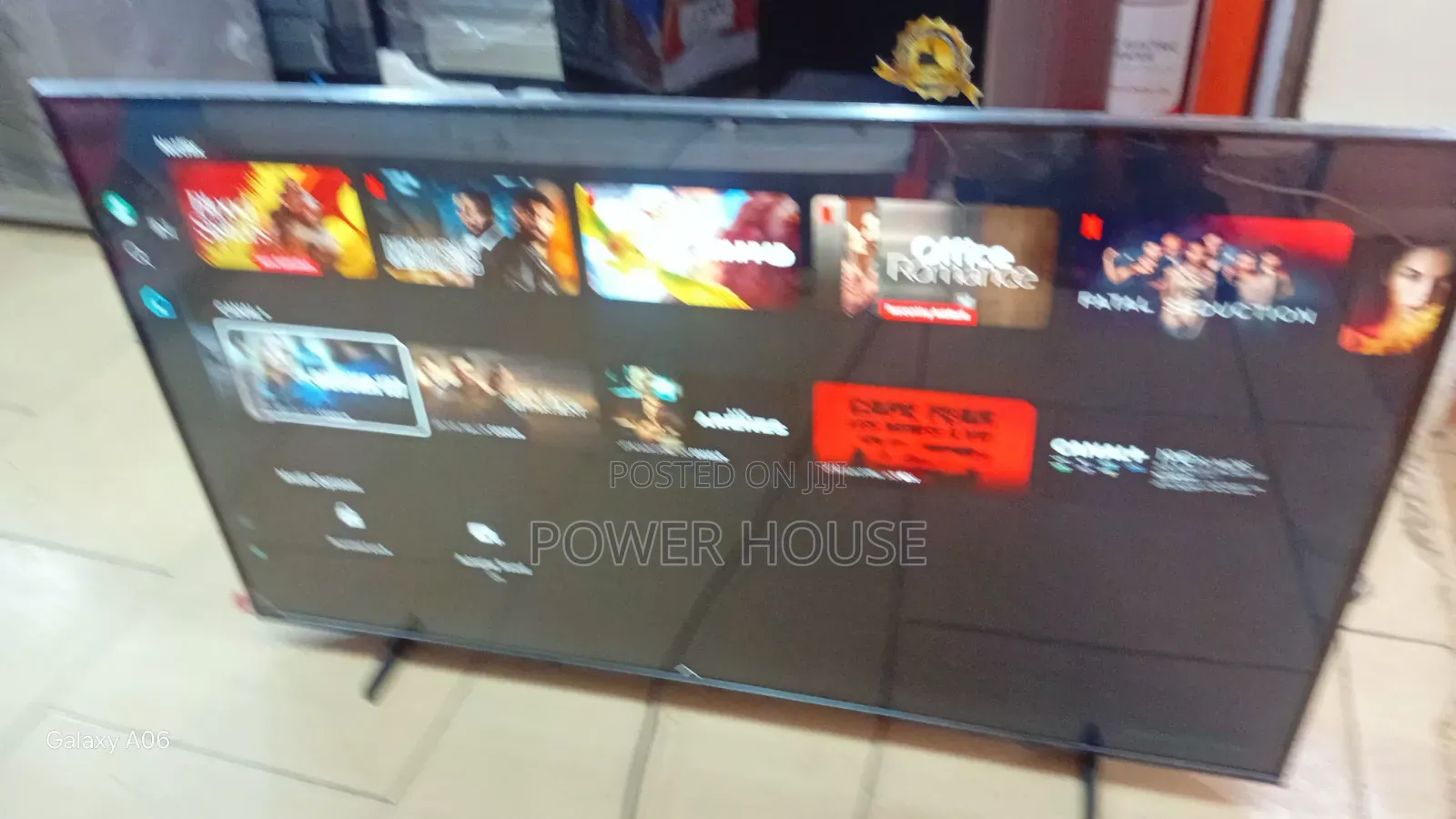 Samsung 43" Smart Tv–Crystal Clear Entertainment for Every Home 43inch
