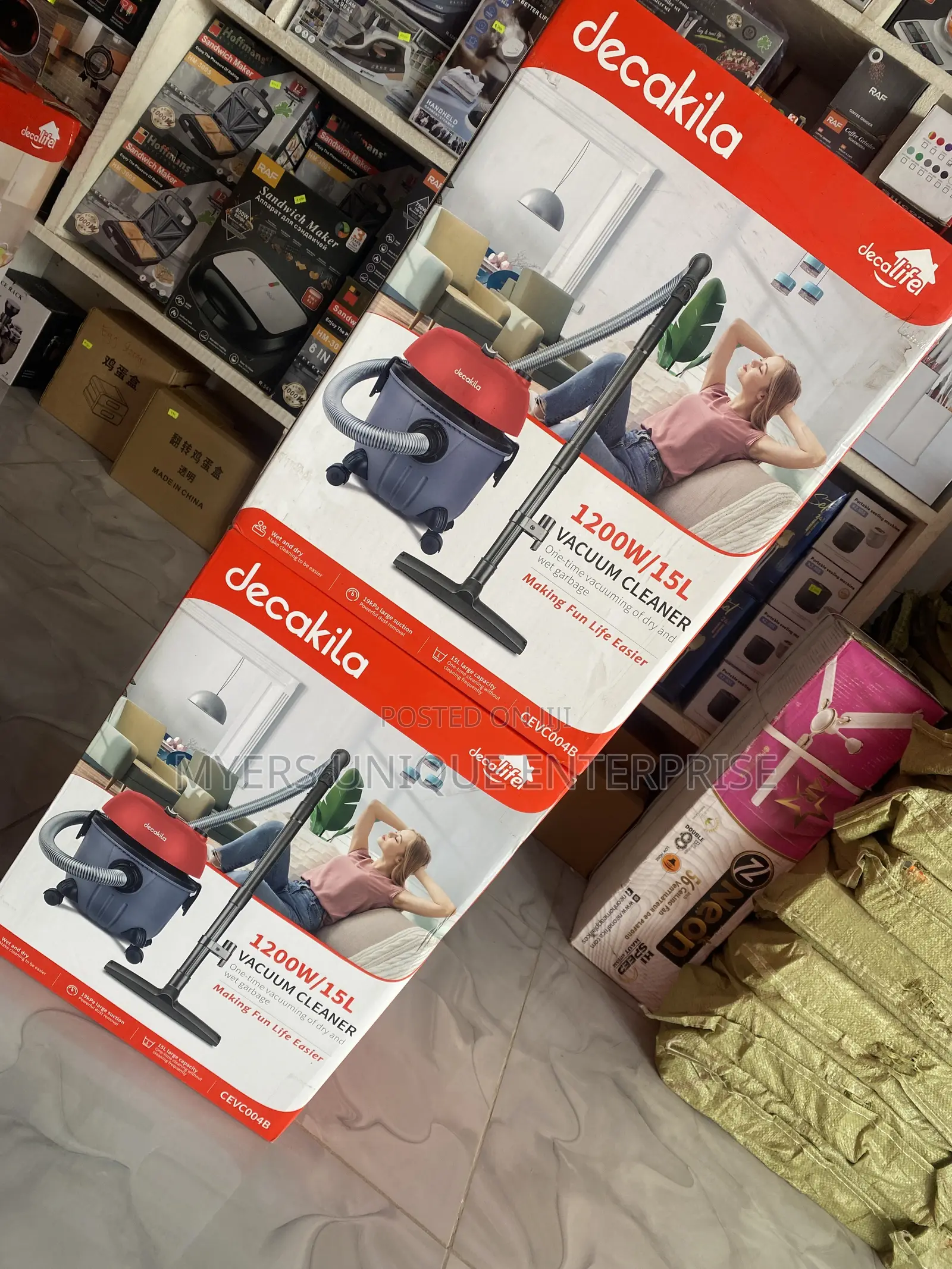High Recomended Industrial Vacuum Cleaner Decakila(15l)-Wheels+Handles