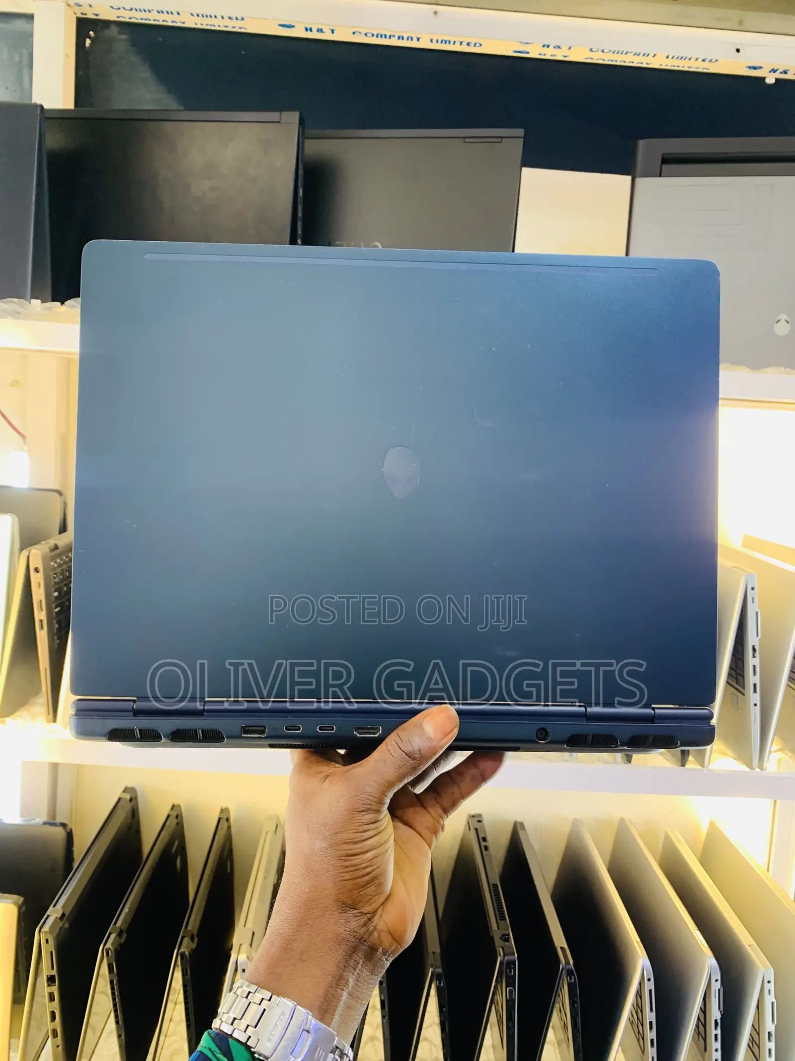 Laptop Dell Allienware M18 R1 16GB Intel Core Ultra 7 SSD 1T