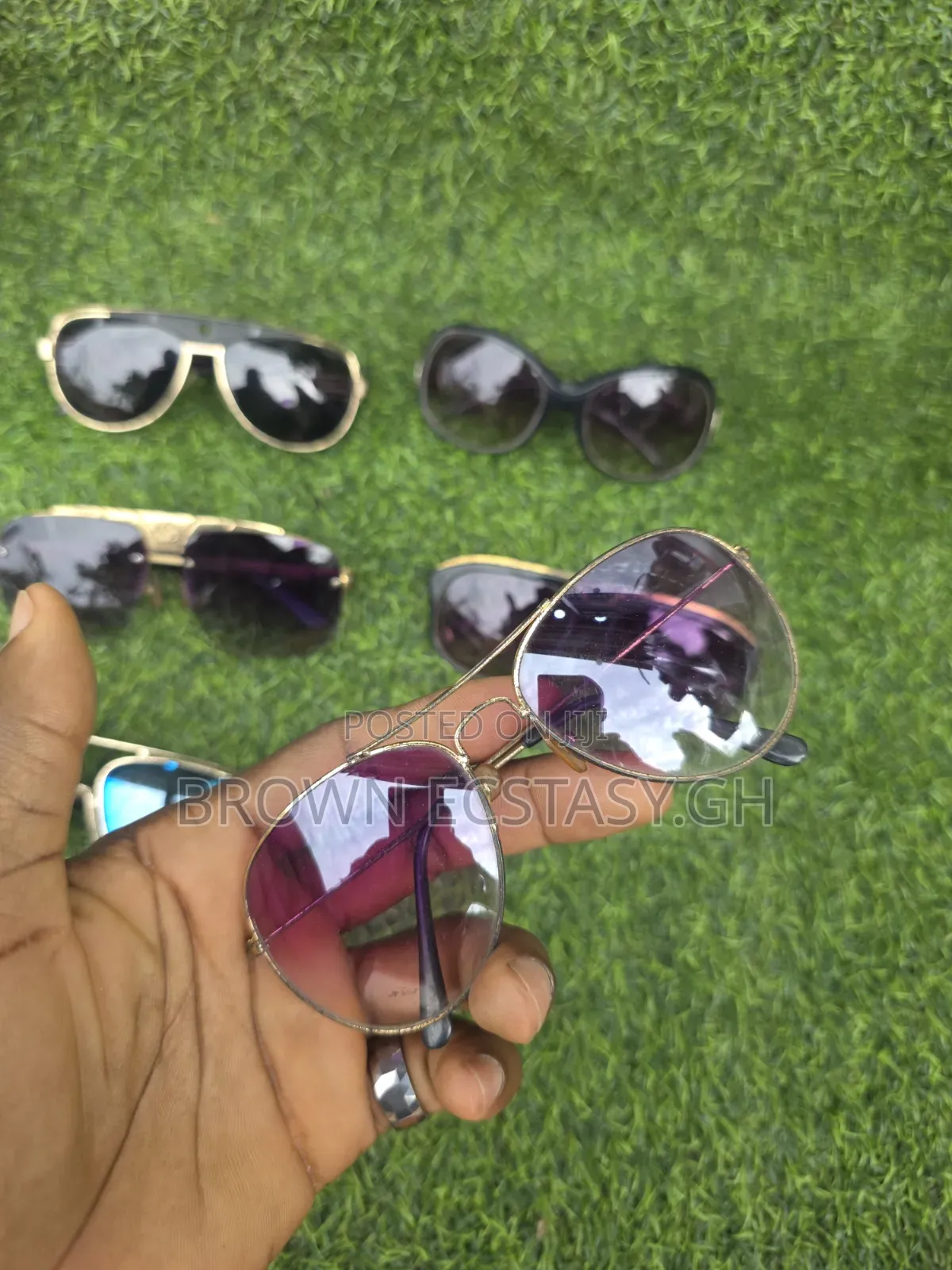 Us Used Sunglasses (Swipe for More)