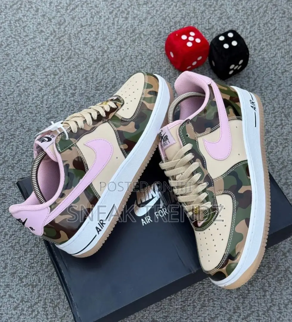 Nike Air Force 1 Army Pink