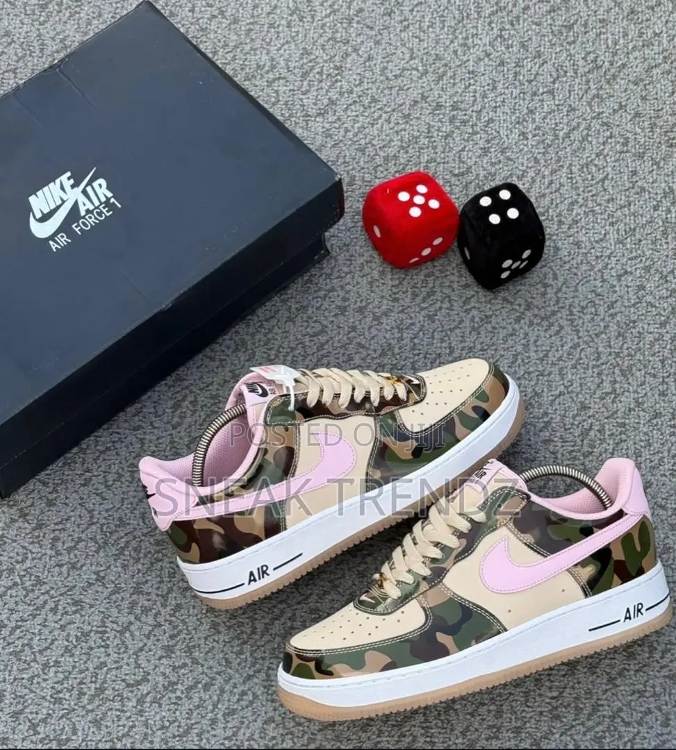 Nike Air Force 1 Army Pink