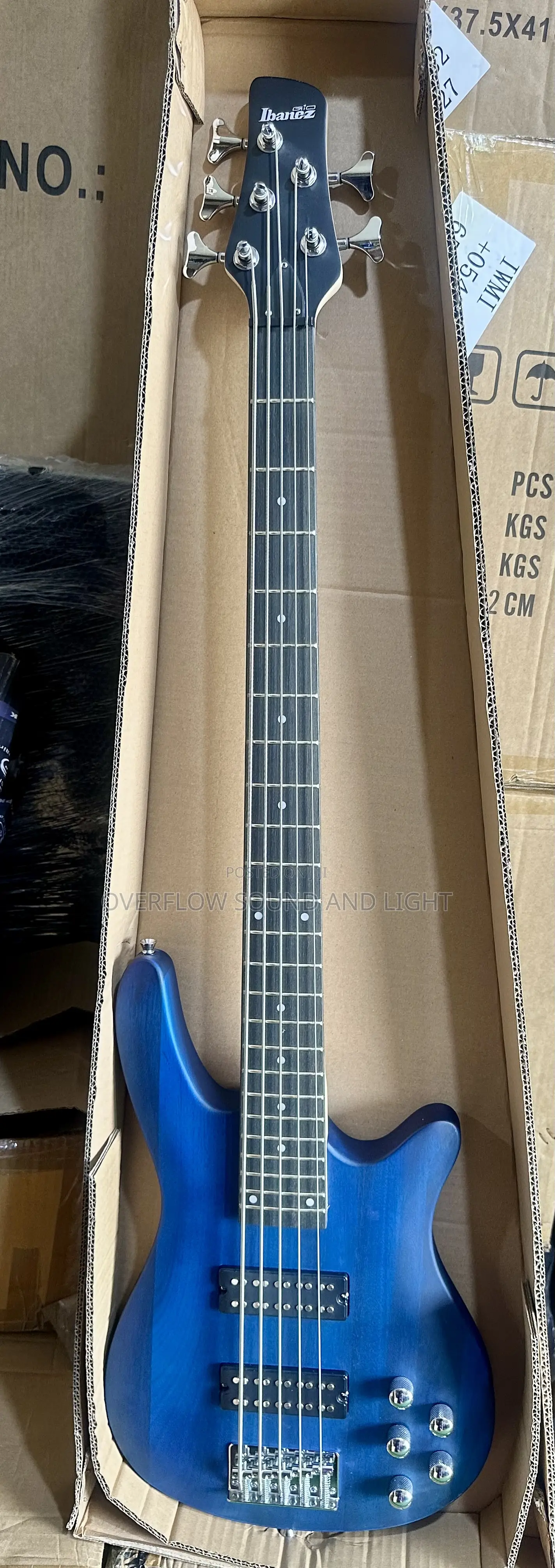 Ibanez Gio 5 Strings Passive Bass Guitar[5 Knobs]
