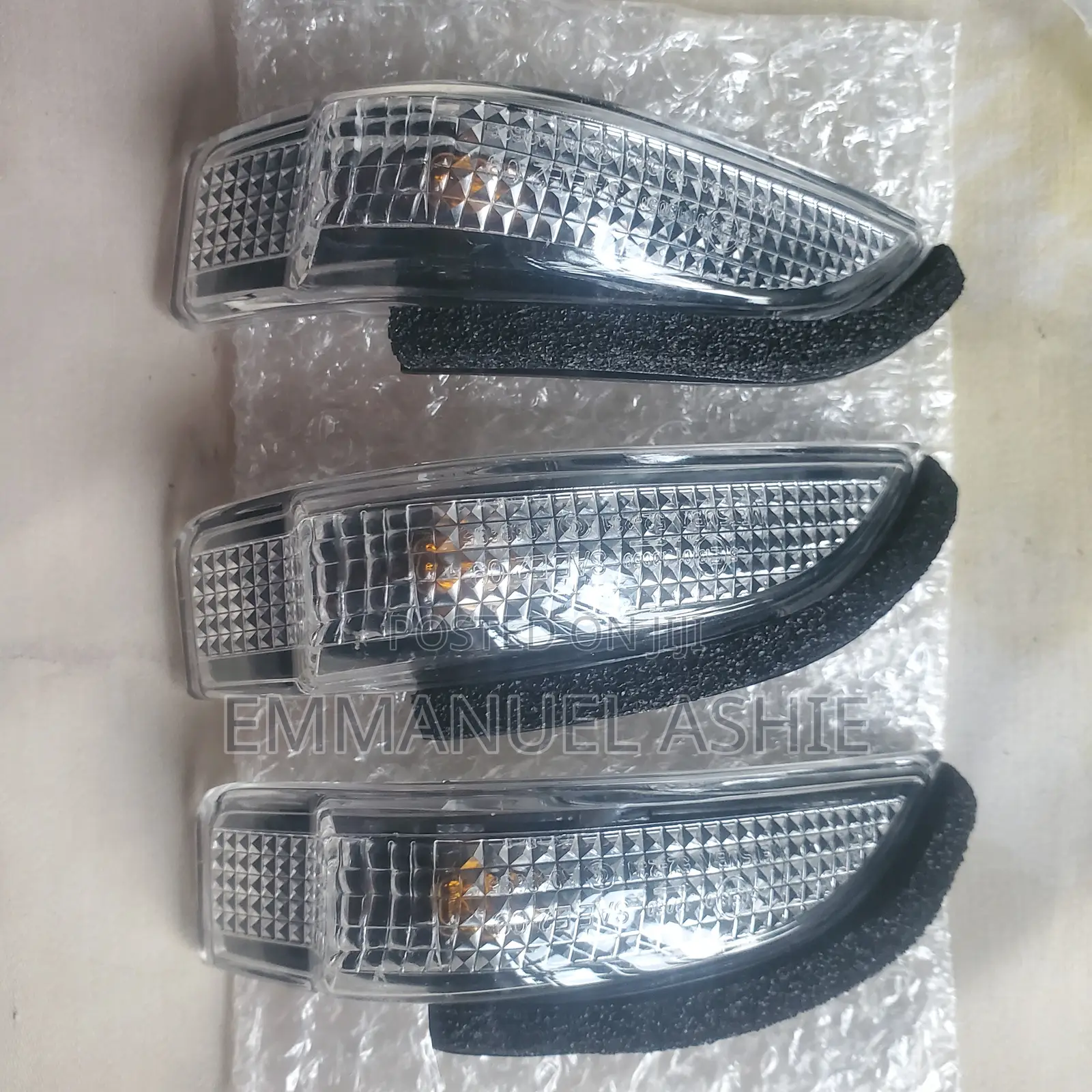 Toyota Vitz/Yaris/Camry Side Mirror Indicator Light