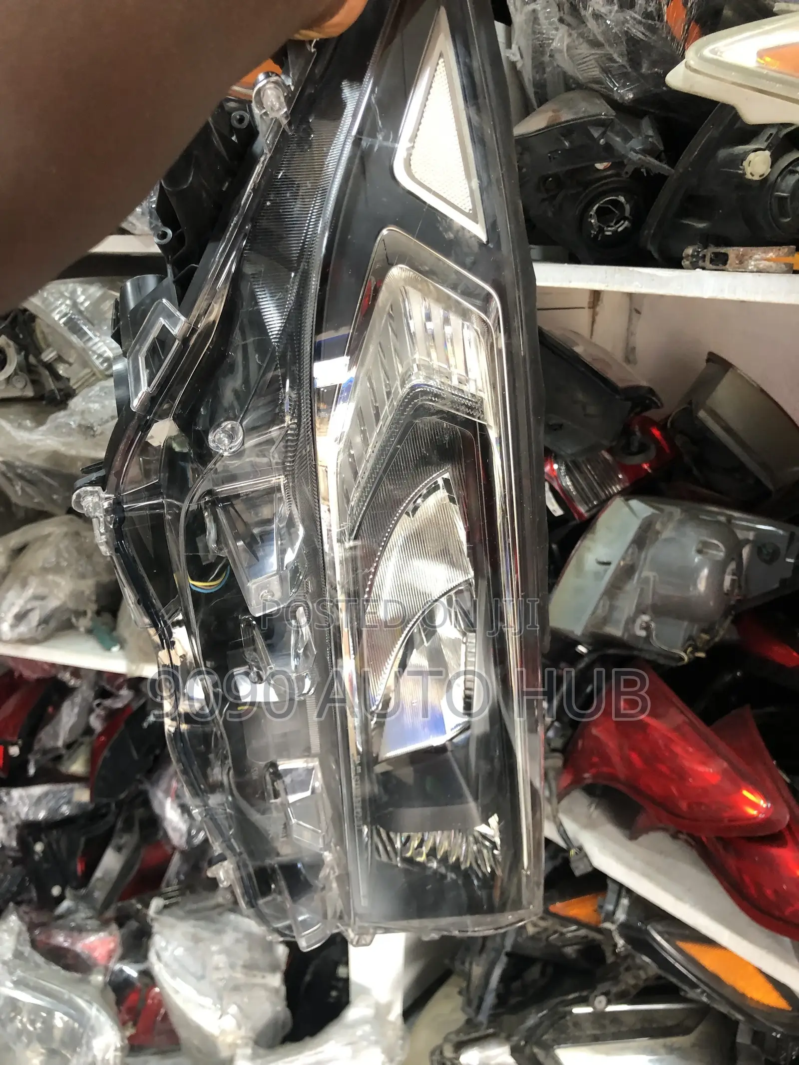 2018-22 Toyota Rav4 Headlight Pair