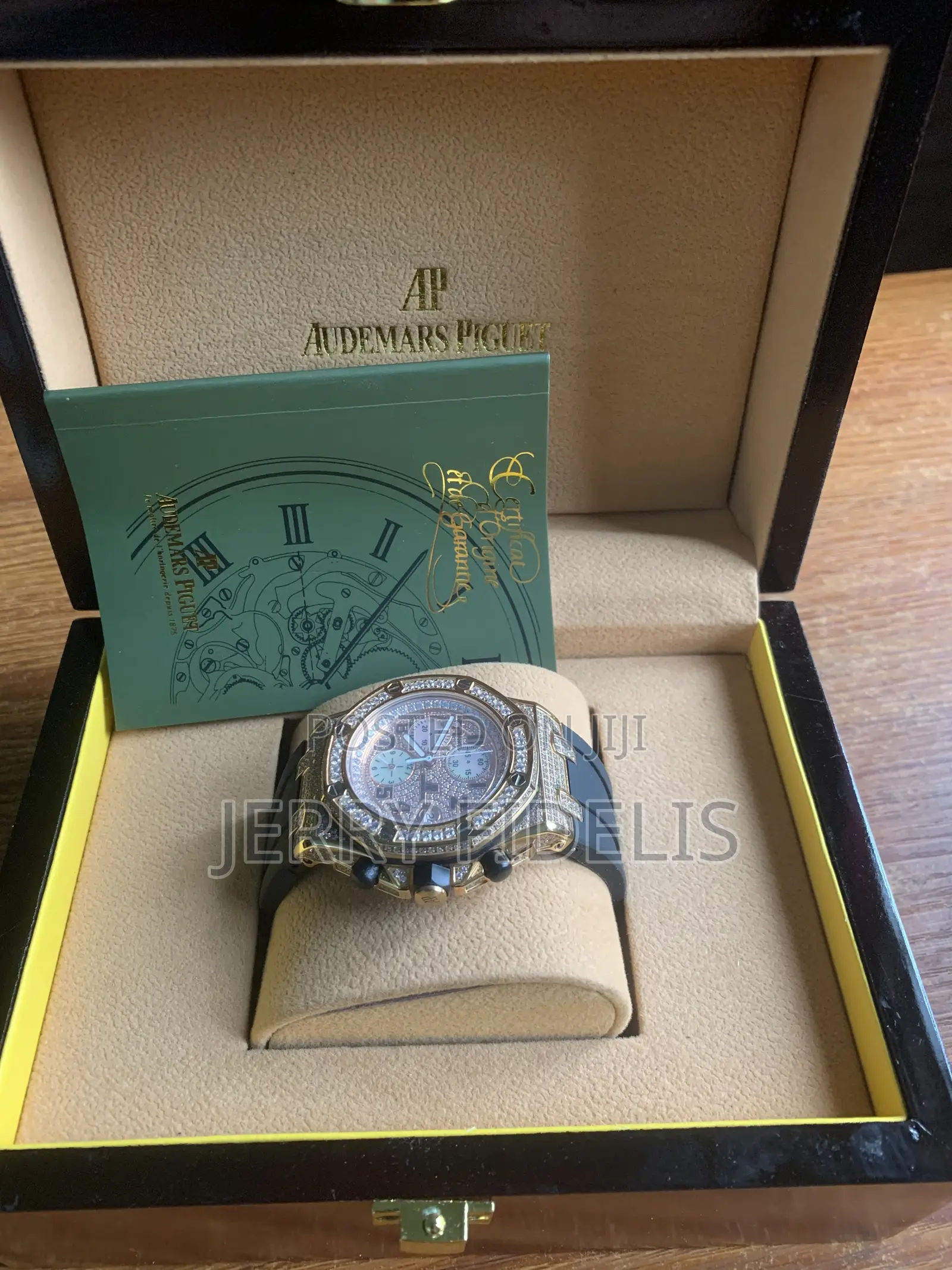 Men’S Watch – Excellent Condition