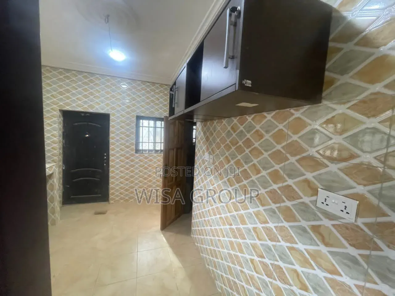 4bdrm Duplex in Wisa Group, Accra Metropolitan for rent