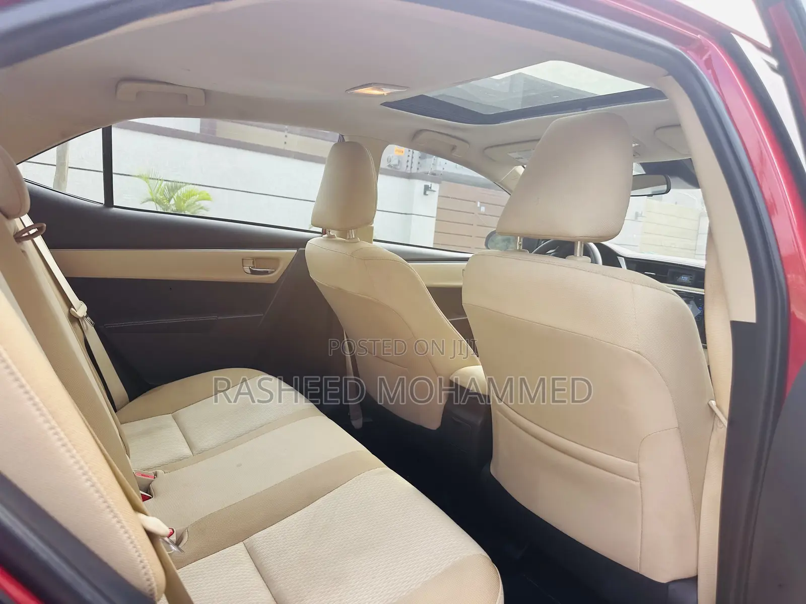 Toyota Corolla LE ECO 4dr Sedan (1.8L 4cyl CVT) 2017 Red