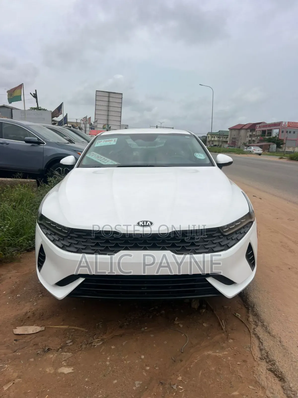 Kia K5 2022 White