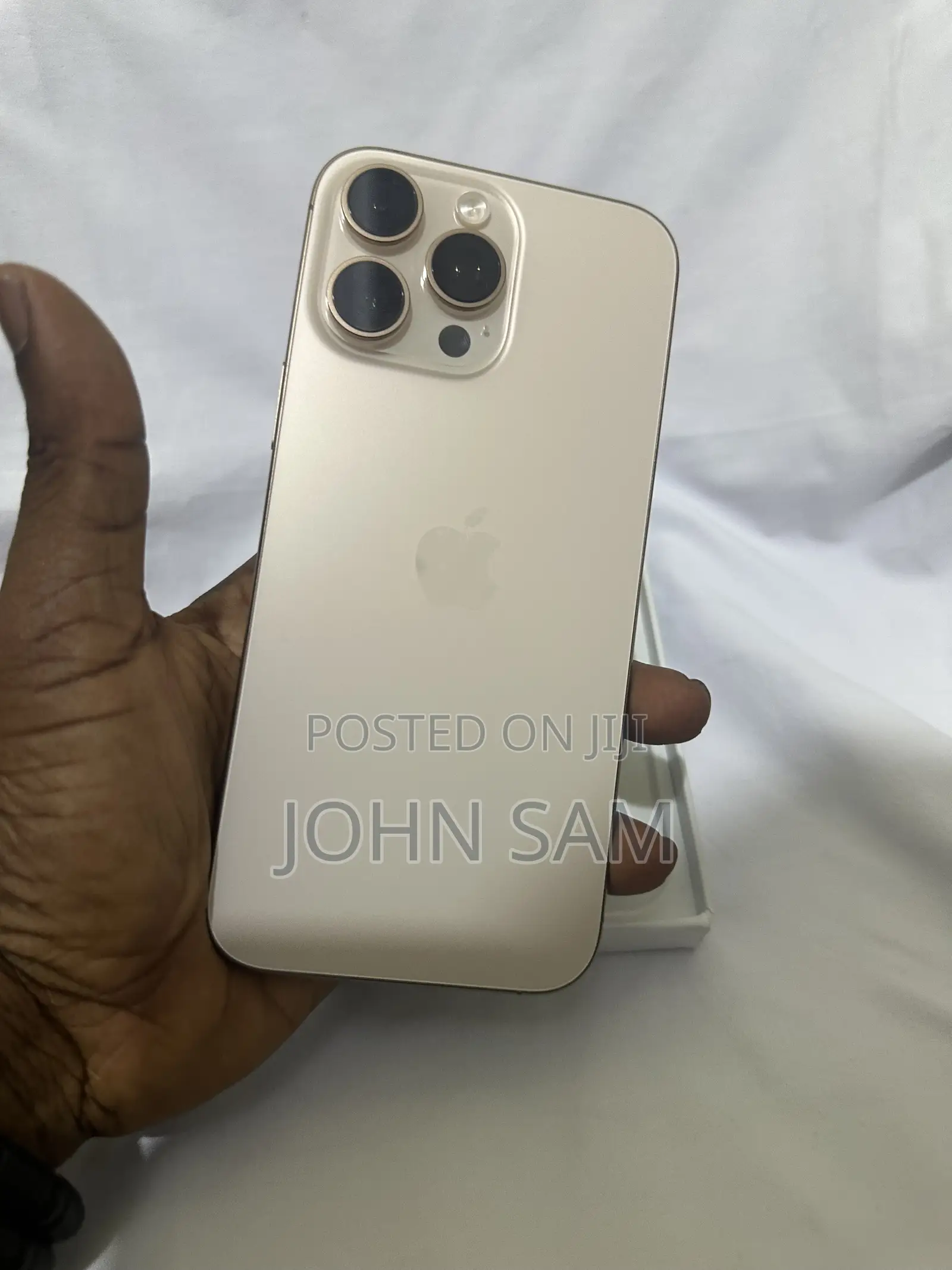 Apple iPhone 16 Pro Max 512 GB Gold