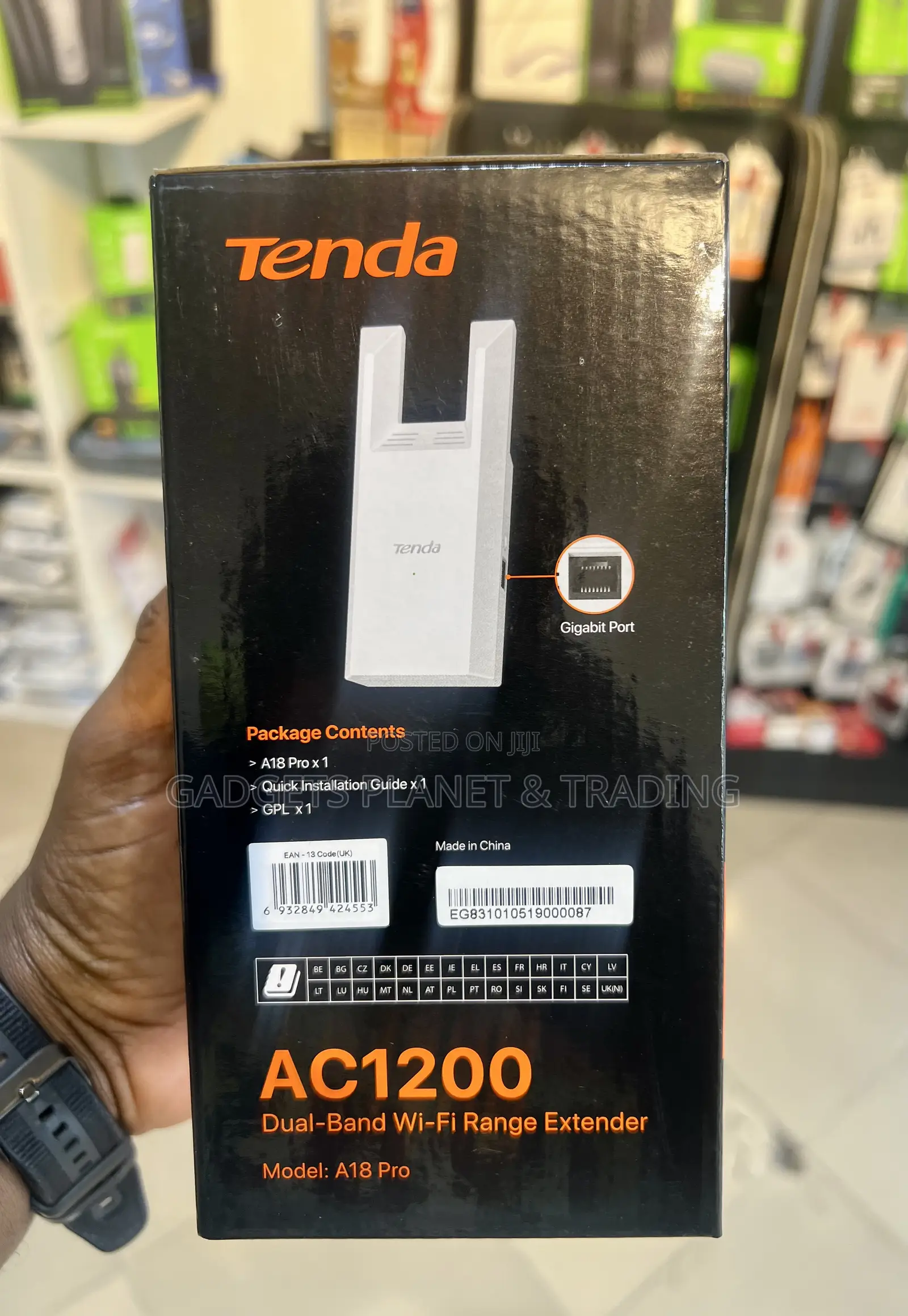 Tenda A18 Pro 1200mbps Wireless Dual Band Range Extender -Ac1200