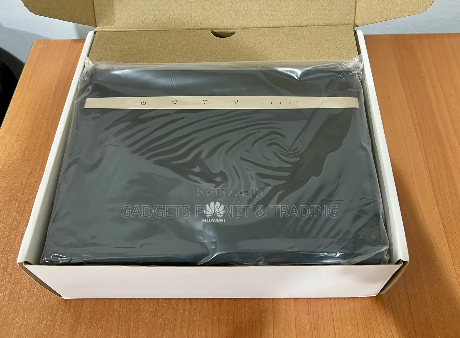 Huawei B525 Cat6 4g Lte Speed 300mbps Cpe Router With Backup Powerpack