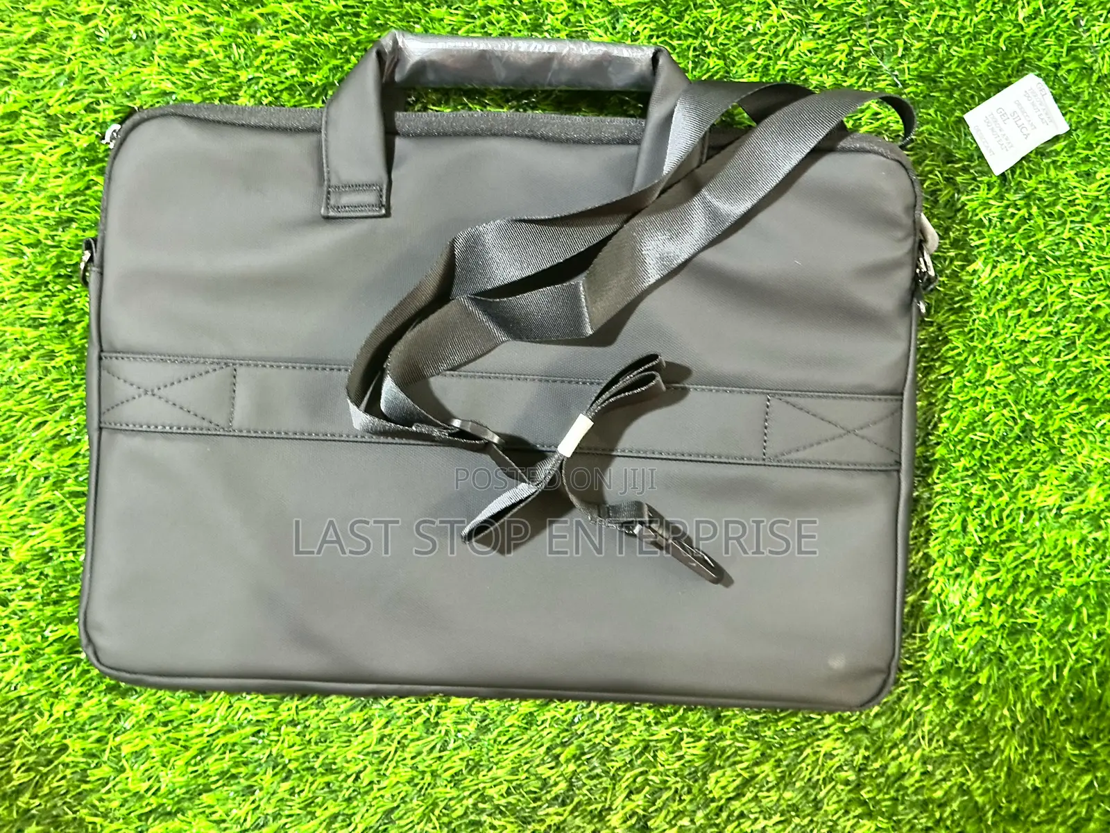 Quality and Classic 15 Inches Laptop Bag