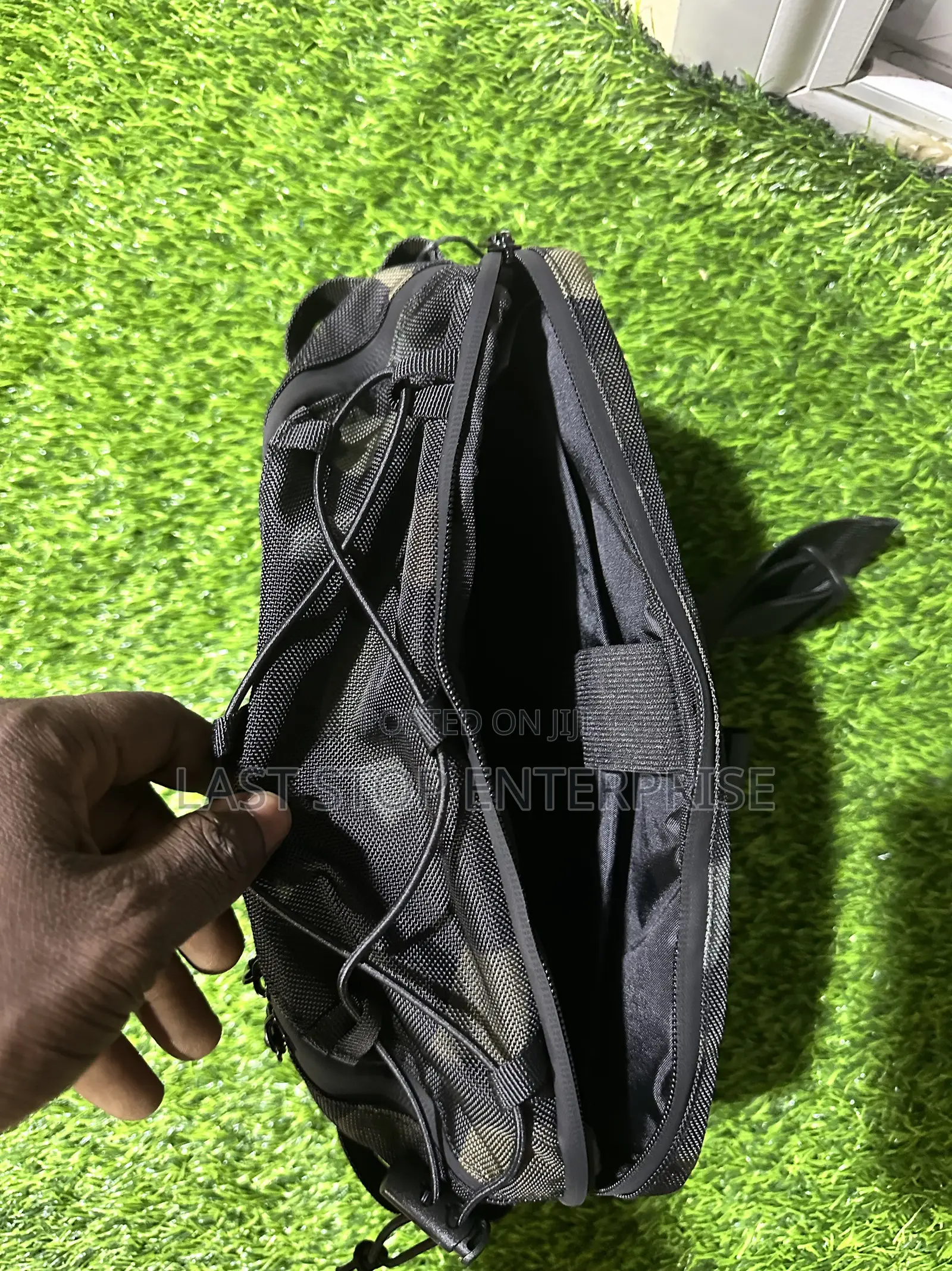 Quality and Classic Waist Bag