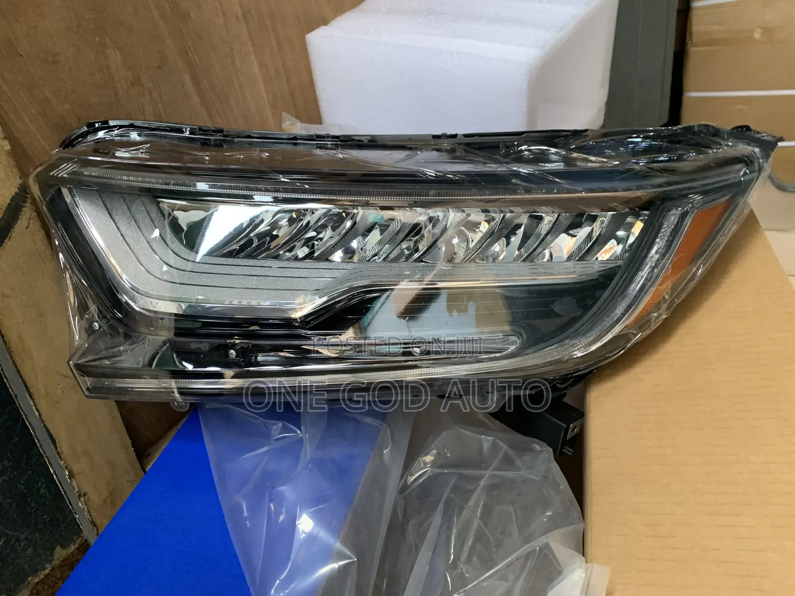 Honda CRV 2017,2018,2019,2020,2021,2022 Headlight