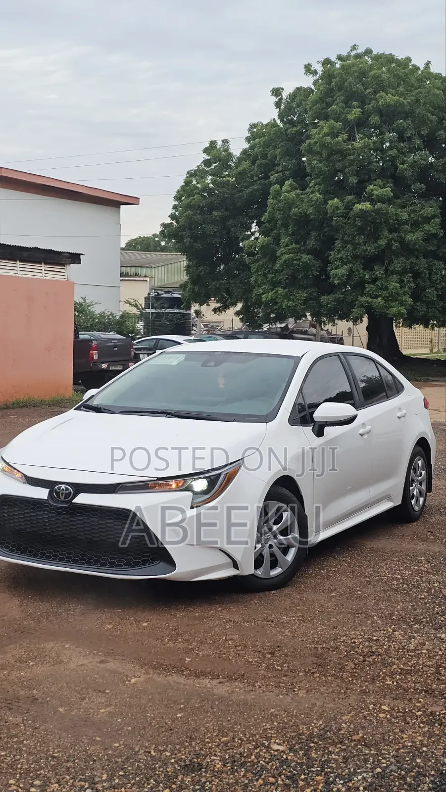 Toyota Corolla LE 2022 White
