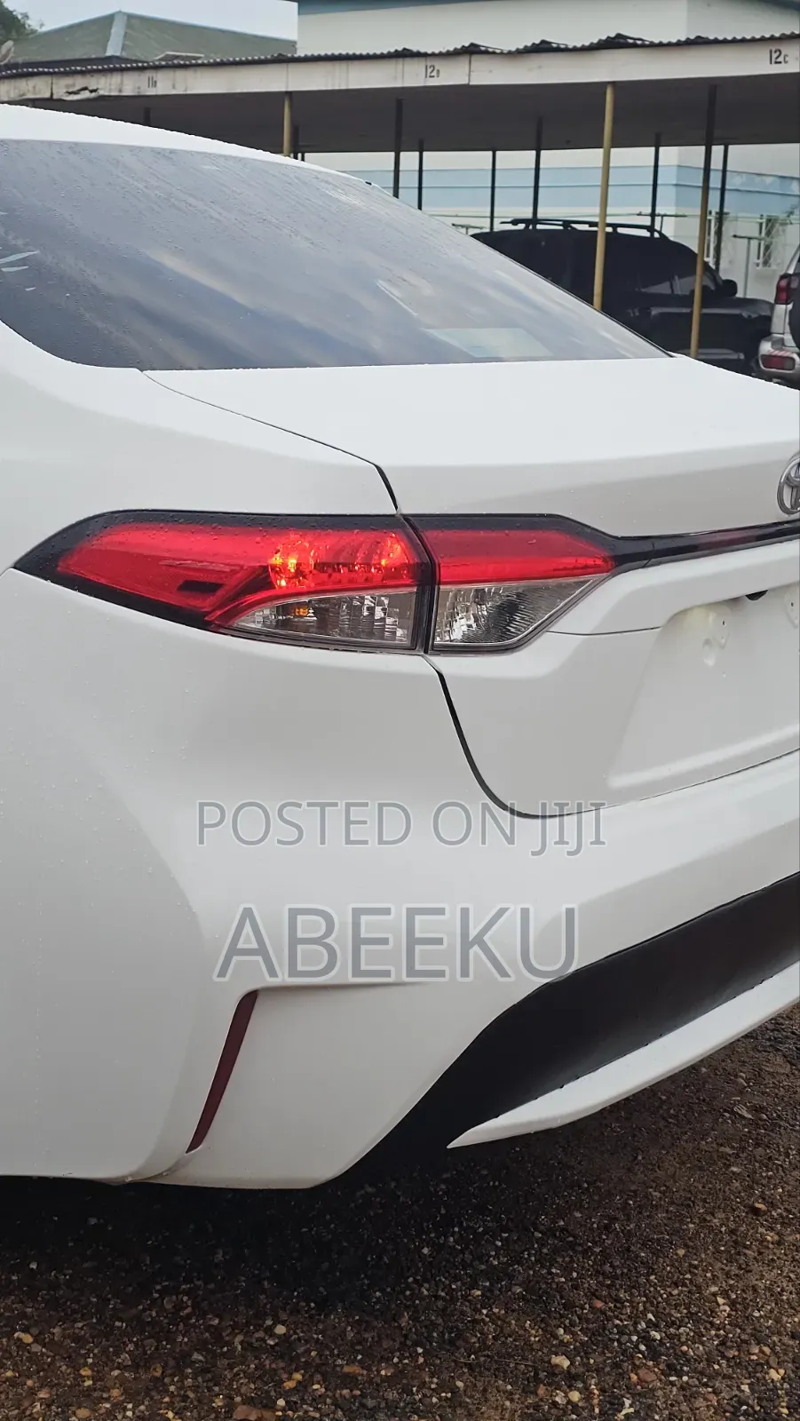 Toyota Corolla LE 2022 White