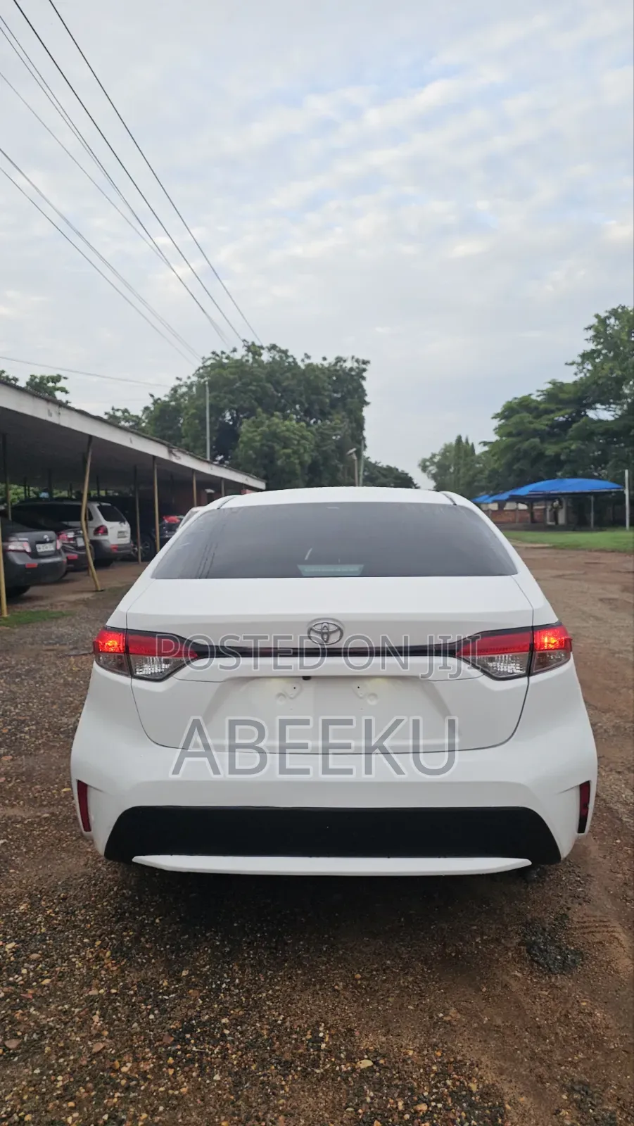 Toyota Corolla LE 2022 White