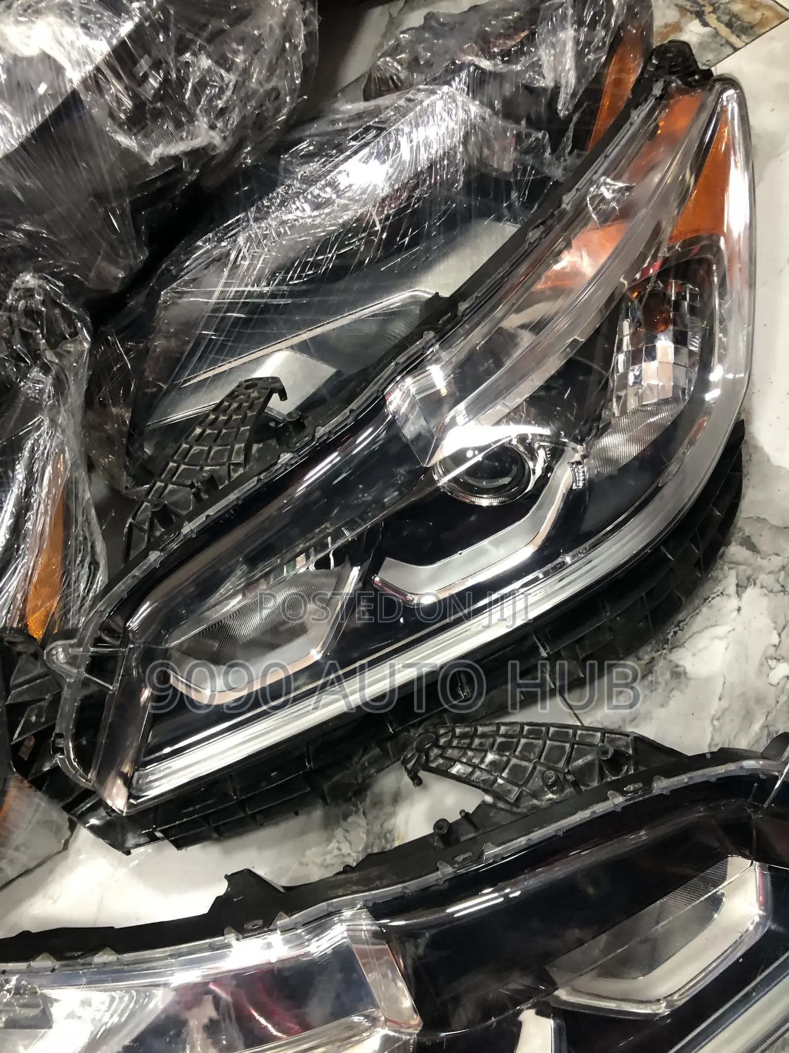 2016,17 Honda Accord Headlight