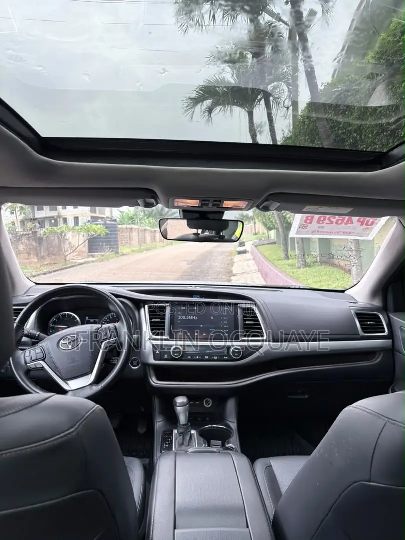 Toyota Highlander 2021 Black