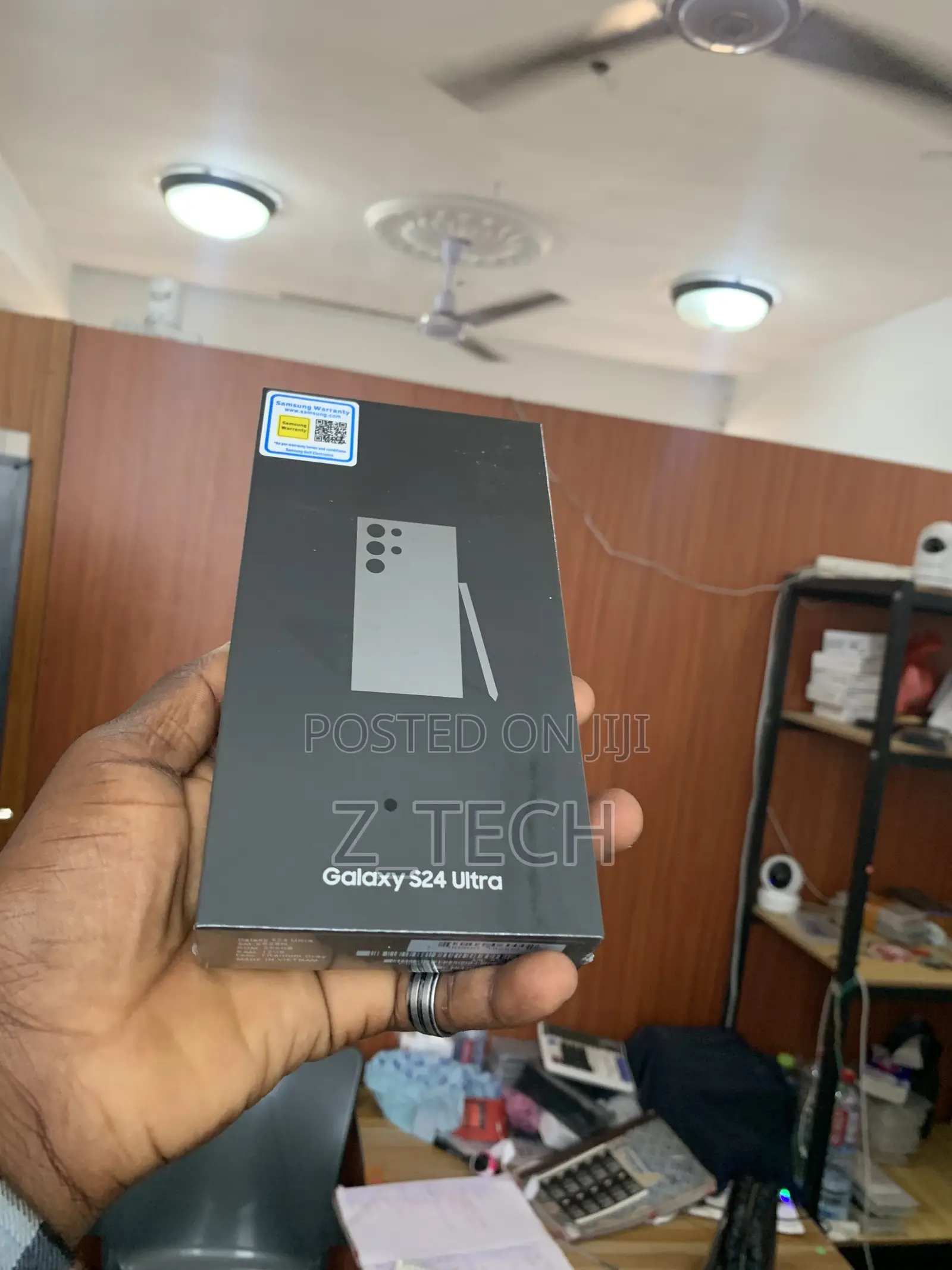New Samsung Galaxy S24 Ultra 256 GB Black