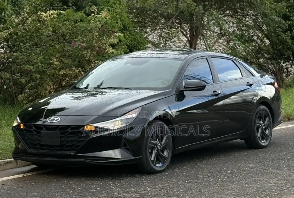 Hyundai Elantra SEL 2023 Black