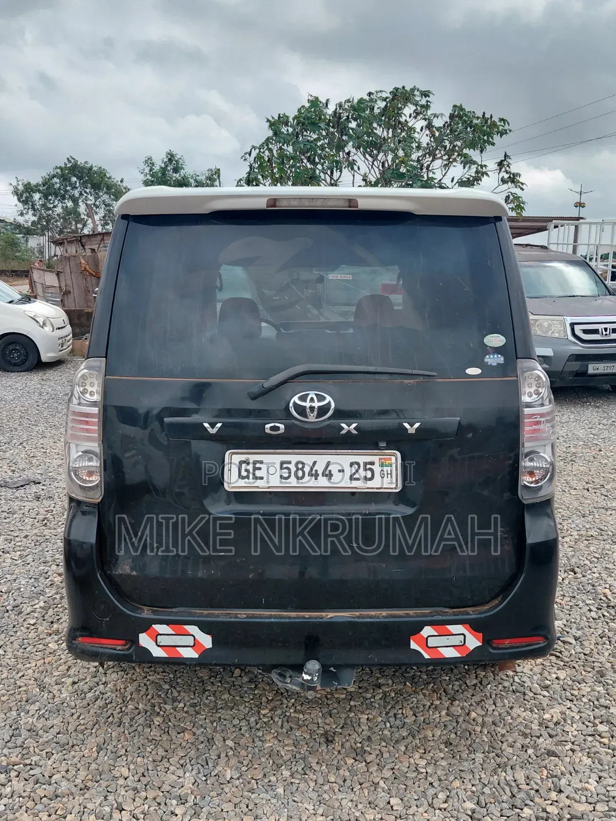Toyota Voxy 2010 Black