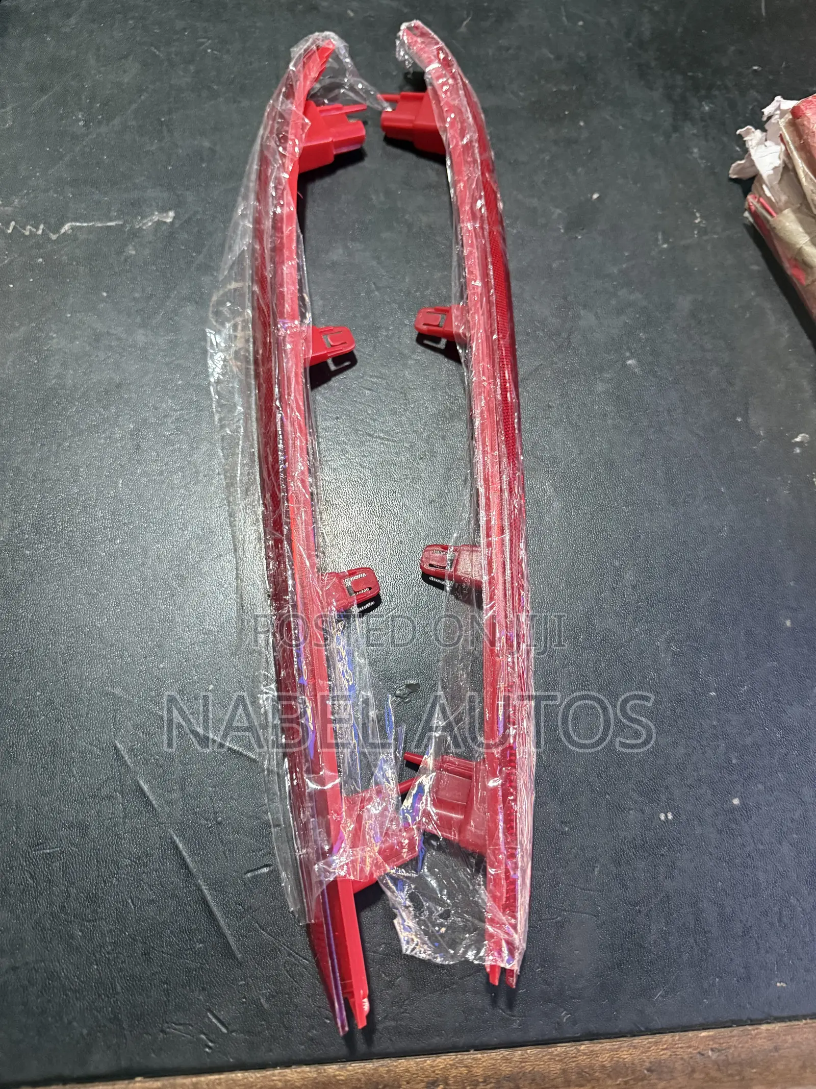 Elantra 2023 Back Bumper Reflector Pair, Quality and Affordable