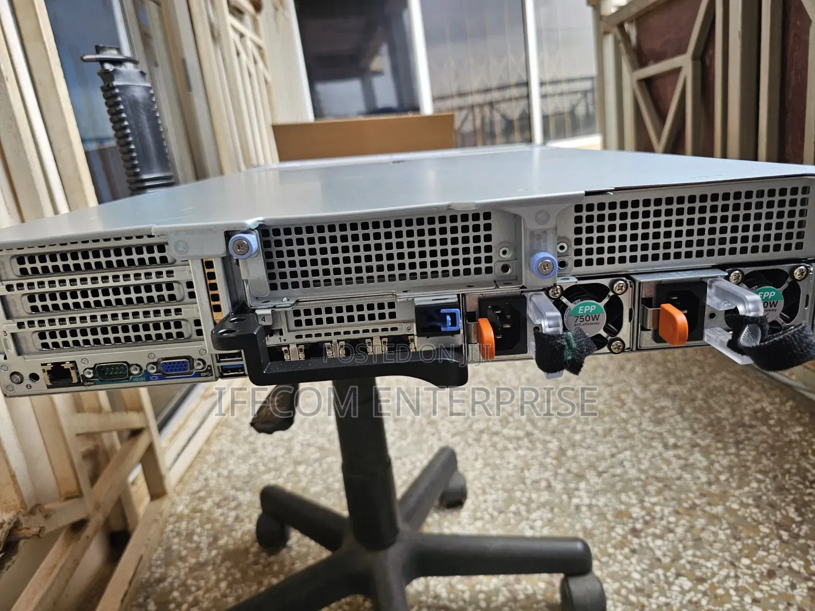 New Server Dell PowerEdge R740 64GB Intel Xeon HDD 2T