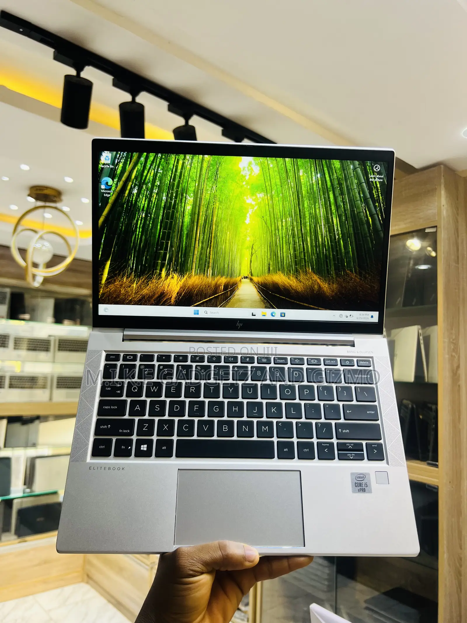 Laptop HP EliteBook 830 G7 8GB Intel Core i5 SSD 256GB