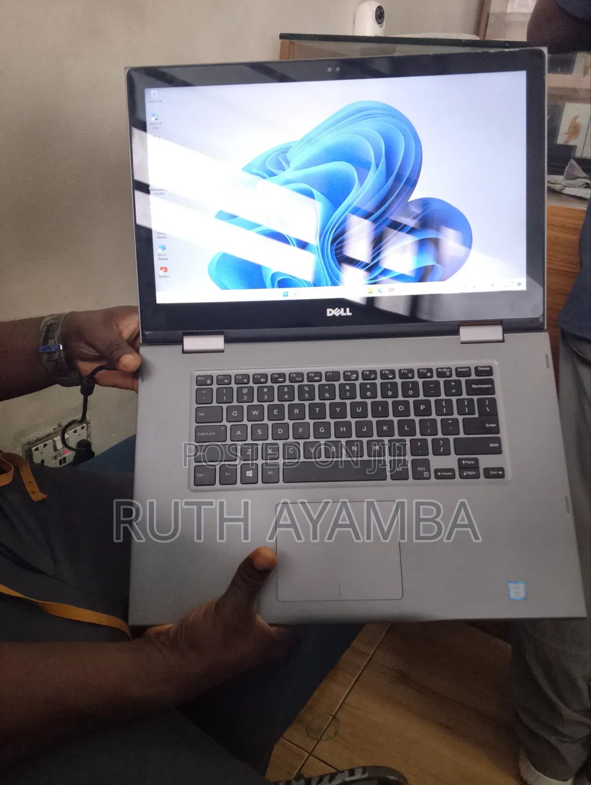 Laptop Dell Inspiron 15 8GB Intel Core i7 HDD+SSD 512GB