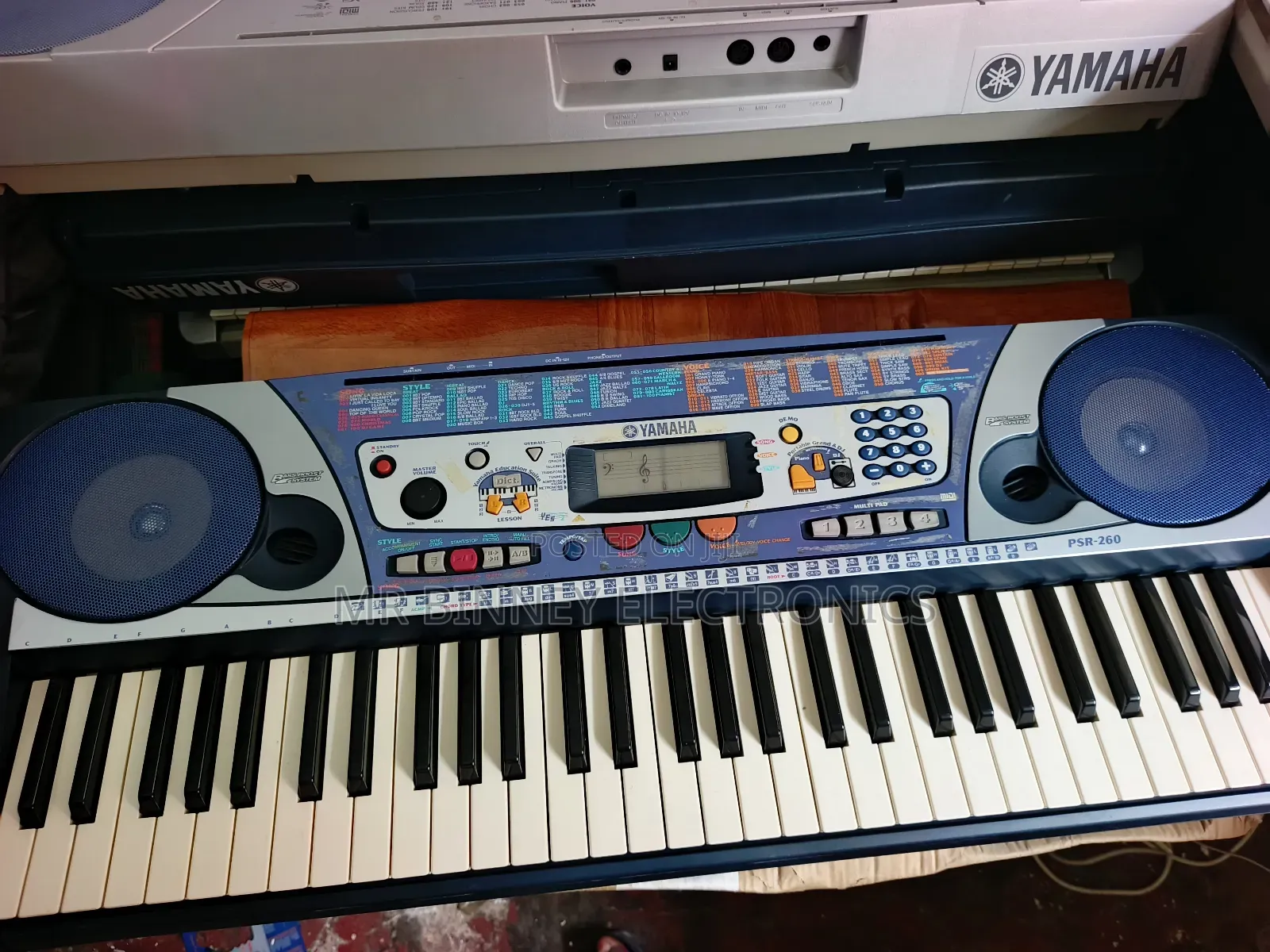 Yamaha Psr260