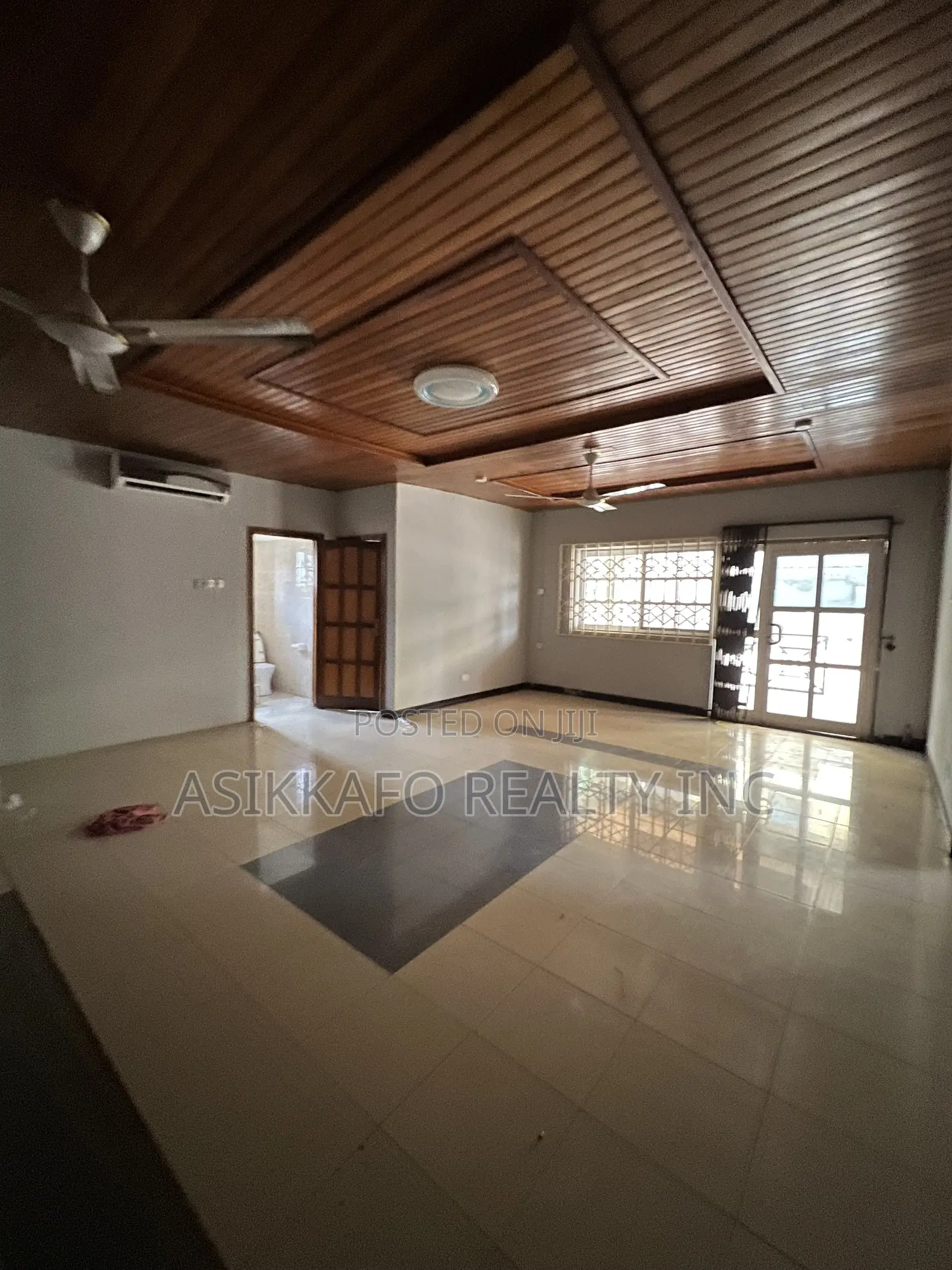 3bdrm House in Baatsona, Spintex for rent