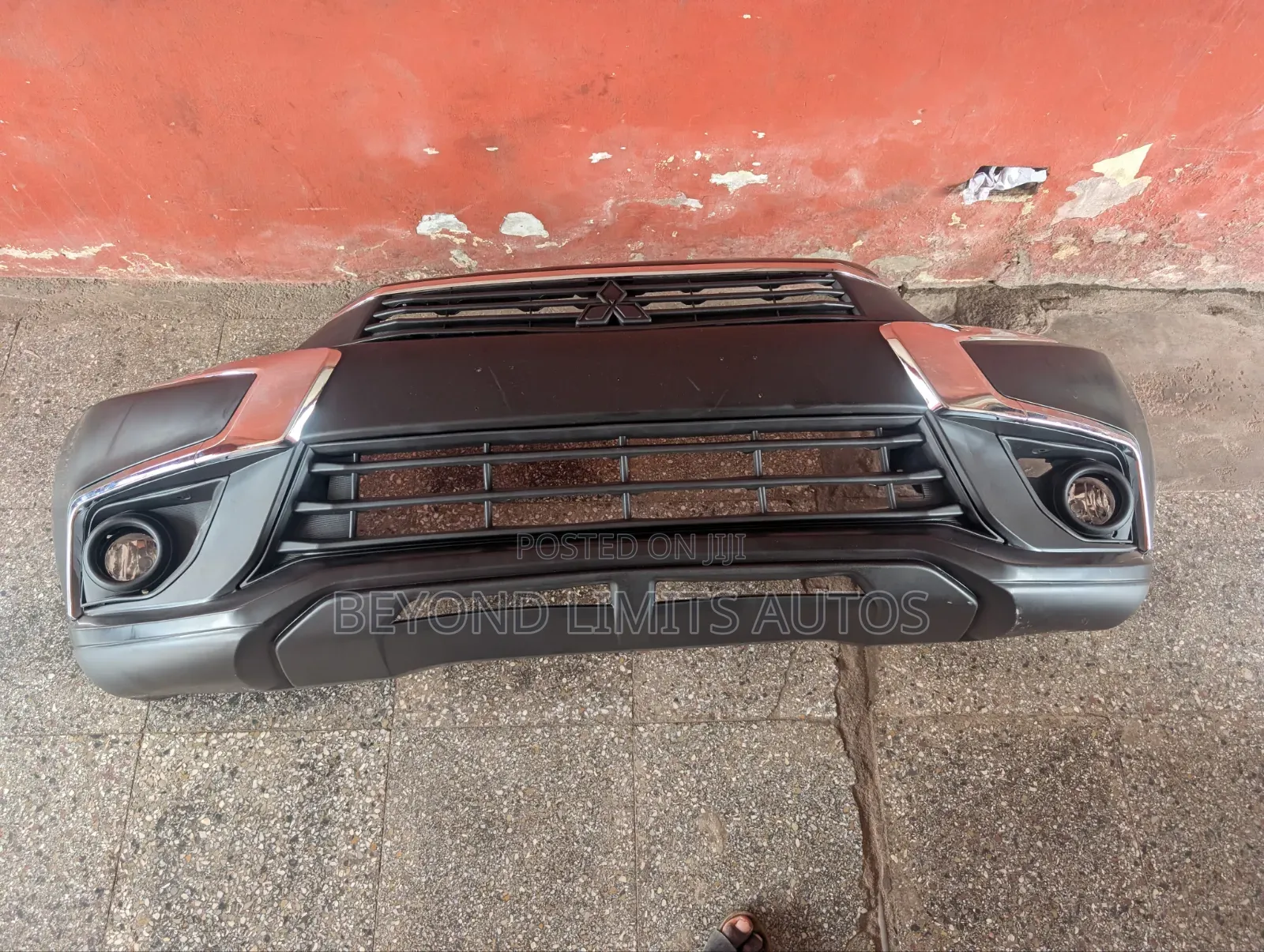 Mitsubishi Asx 2015,2016,2017,2018 Complete Front Bumper
