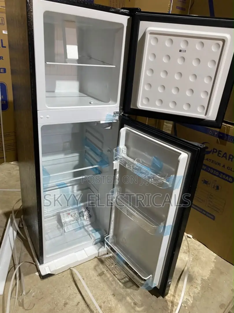 Massive Pearl 136liters Doubledoor Top Freezer Fridge