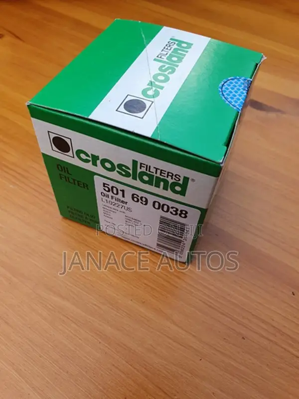 Crosland Oil Filter M20x1.5 Hyundai Isuzu Iveco Mazda Mitsubishi
