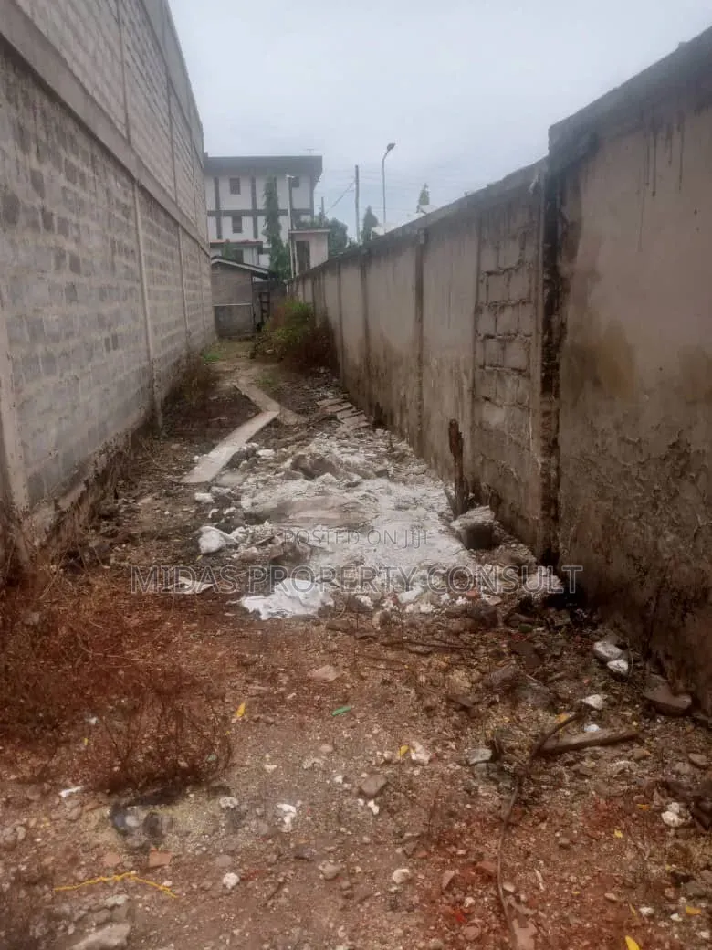3 Plots With Uncompleted Warehouse For Sale At Tema Comm 12