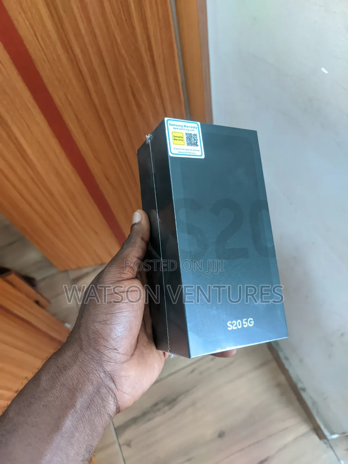 New Samsung Galaxy S20 5G Uw 128 GB Bronze