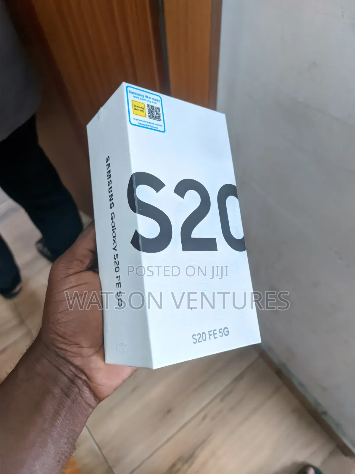 New Samsung Galaxy S20 FE 128 GB Blue