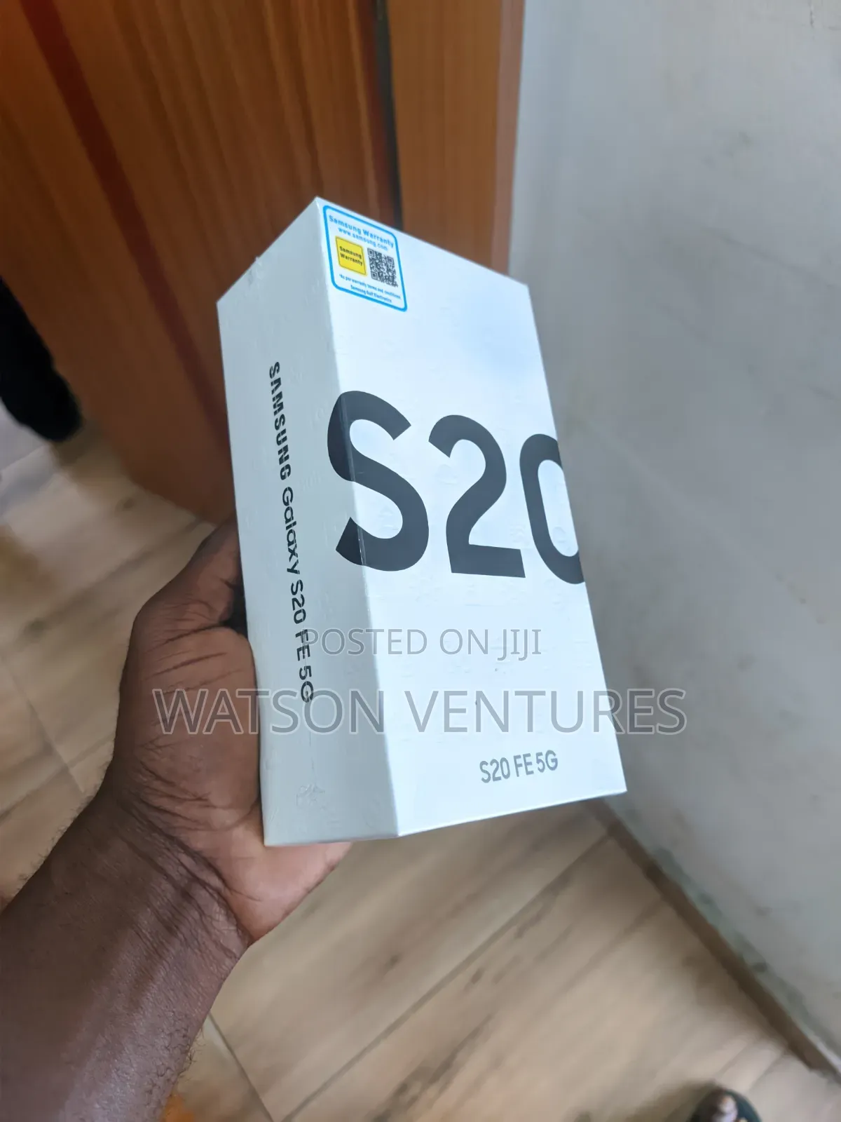 New Samsung Galaxy S20 FE 128 GB Blue