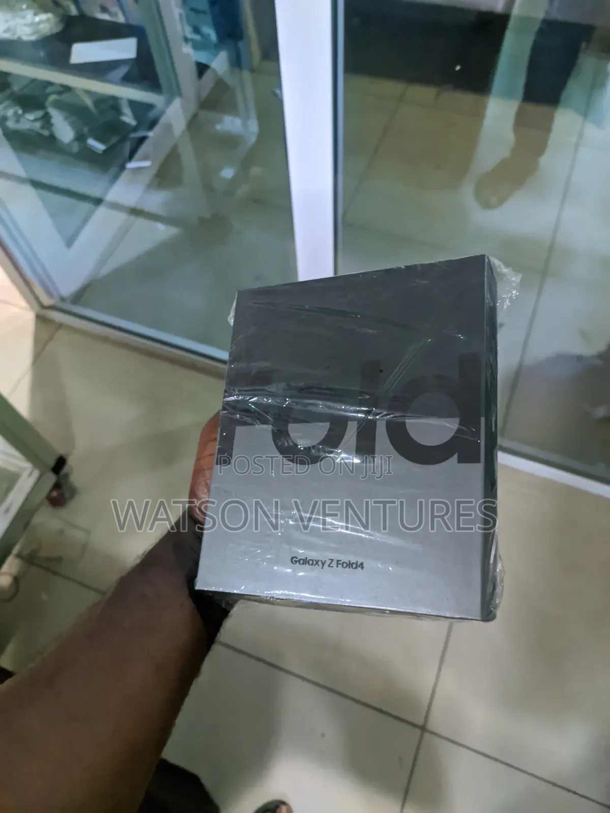 New Samsung Galaxy Z Fold4 512 GB Silver
