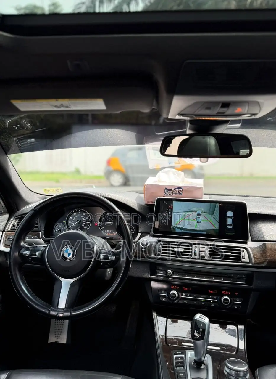 BMW 528i 2015 Black