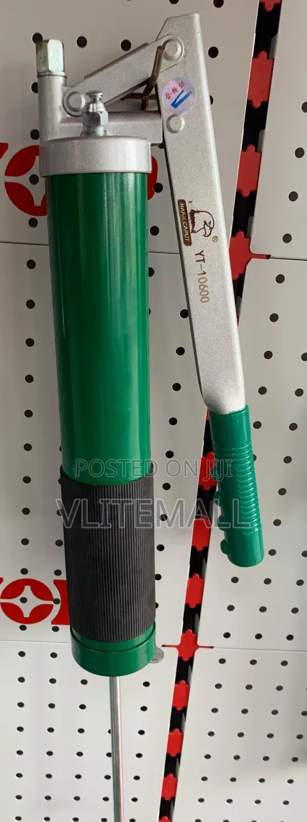 Emtop Model Eggn4001 Is a Heavy-Duty Manual Grease